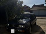 Volkswagen Golf 1995 года за 1 500 000 тг. в Алматы – фото 2