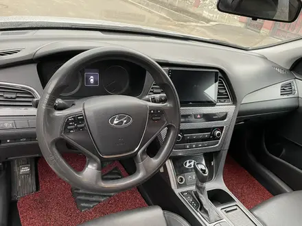 Hyundai Sonata 2016 года за 7 000 000 тг. в Алматы – фото 4