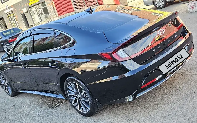 Hyundai Sonata 2022 годаүшін9 900 000 тг. в Астана