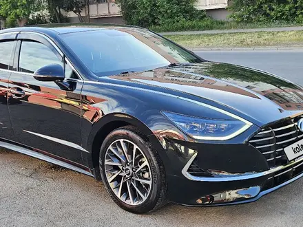 Hyundai Sonata 2022 года за 9 900 000 тг. в Астана – фото 3