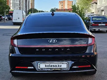 Hyundai Sonata 2022 года за 9 900 000 тг. в Астана – фото 6