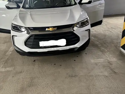 Chevrolet Tracker 2023 года за 8 000 000 тг. в Астана – фото 2