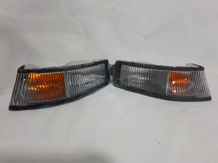 Противотуманка — Toyota Mark 2 — 90 (рестайлинг) 1992-1996 за 7 000 тг. в Алматы