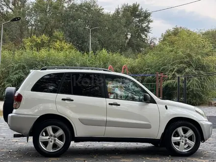 Toyota RAV4 2001 года за 5 400 000 тг. в Алматы – фото 10