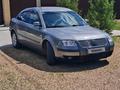 Volkswagen Passat 2002 года за 2 380 000 тг. в Костанай – фото 2