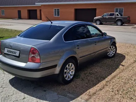 Volkswagen Passat 2002 года за 2 380 000 тг. в Костанай – фото 3
