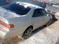 Toyota Camry 2001 годаүшін3 800 000 тг. в Актобе – фото 4