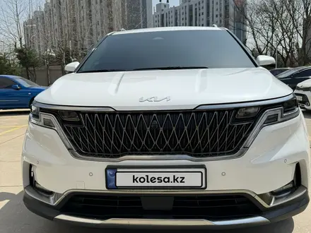 Kia Carnival 2023 года за 16 000 000 тг. в Шымкент