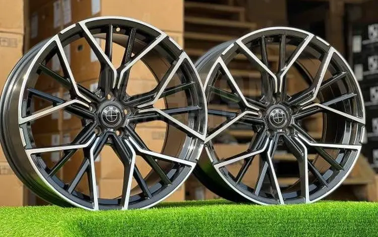 Диски на BMW 811M 19 5*120 j8.0/9.0 ET32/40 ЦО66.6 за 450 000 тг. в Астана