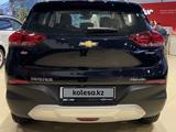 Chevrolet Tracker Premier 2024 года за 11 090 000 тг. в Астана – фото 4