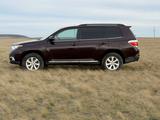 Toyota Highlander 2011 года за 9 000 000 тг. в Уральск – фото 4