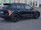 Volkswagen Tiguan 2021 года за 16 800 000 тг. в Костанай – фото 4