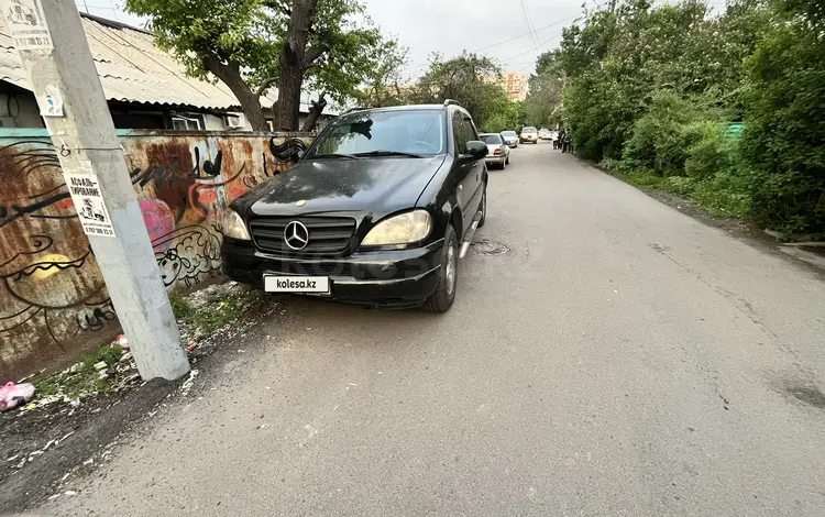 Mercedes-Benz ML 320 2001 года за 3 300 000 тг. в Алматы