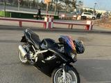 Honda  CBR 600F 2000 годаүшін2 500 000 тг. в Астана – фото 2