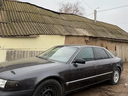 Audi A8 1996 года за 2 100 000 тг. в Уральск – фото 7