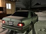 Mercedes-Benz E 300 1992 годаfor1 600 000 тг. в Алматы – фото 3