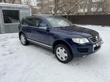 Volkswagen Touareg 2008 года за 7 500 000 тг. в Кокшетау – фото 2