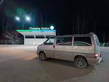 Volkswagen Caravelle 1996 года за 5 600 000 тг. в Астана – фото 2