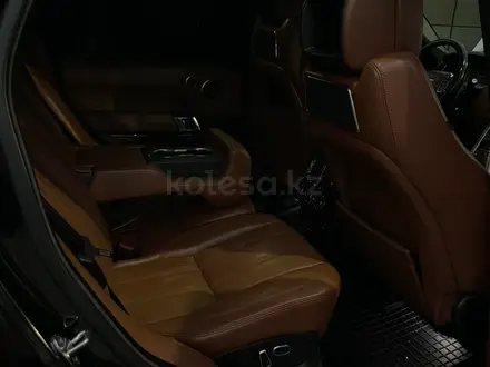 Land Rover Range Rover 2013 года за 25 000 000 тг. в Алматы – фото 15