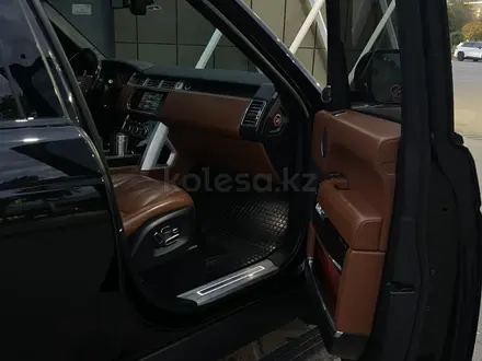 Land Rover Range Rover 2013 года за 25 000 000 тг. в Алматы – фото 13