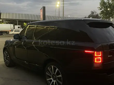 Land Rover Range Rover 2013 года за 25 000 000 тг. в Алматы – фото 10