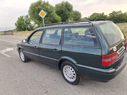 Volkswagen Passat 1996 года за 2 350 000 тг. в Шымкент – фото 7