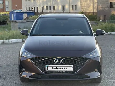 Hyundai Accent 2021 года за 8 800 000 тг. в Караганда – фото 3