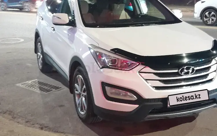 Hyundai Santa Fe 2013 годаүшін8 800 000 тг. в Алматы