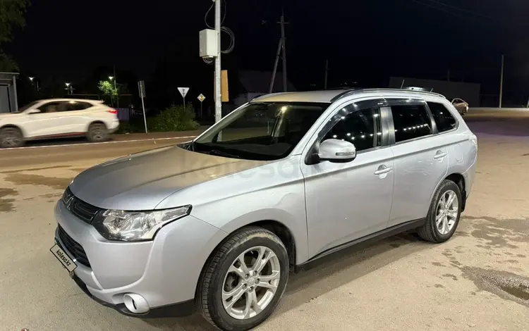 Mitsubishi Outlander 2013 года за 6 950 000 тг. в Алматы