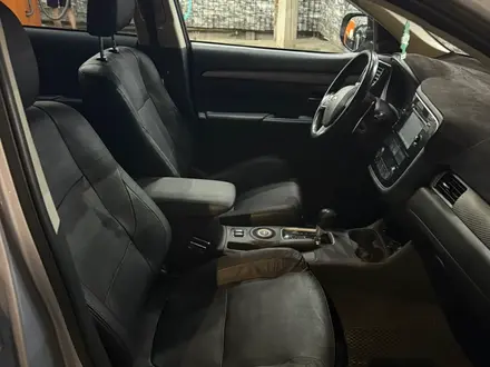 Mitsubishi Outlander 2013 года за 6 950 000 тг. в Алматы – фото 12