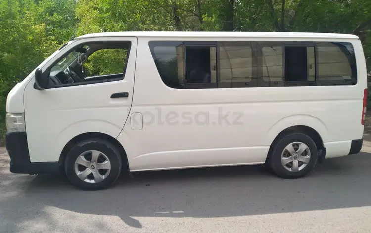 Toyota Hiace 2012 года за 8 100 000 тг. в Экибастуз