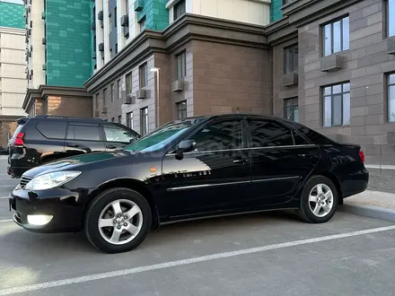 Toyota Camry 2005 года за 6 300 000 тг. в Атырау – фото 28