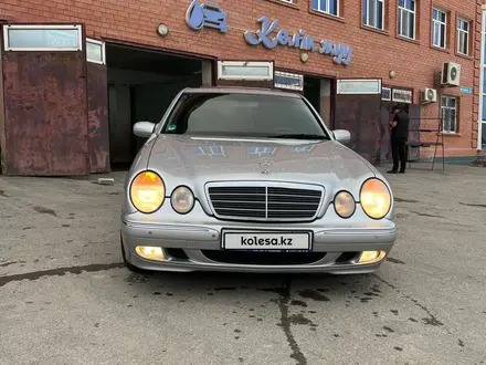 Mercedes-Benz E 280 2001 года за 5 800 000 тг. в Кызылорда – фото 48