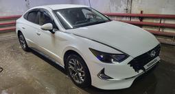 Hyundai Sonata 2022 годаfor11 550 000 тг. в Астана – фото 4