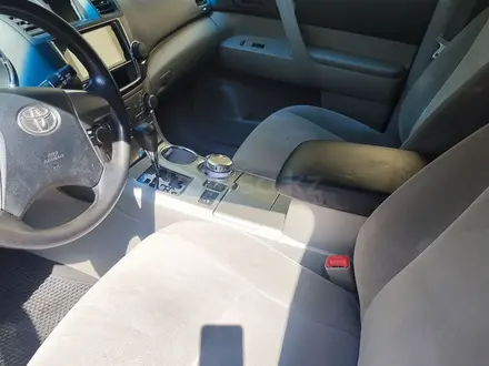 Toyota Highlander 2013 года за 12 000 000 тг. в Алматы – фото 9