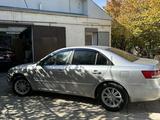 Hyundai Sonata 2007 годаүшін2 300 000 тг. в Жанаозен – фото 3