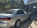 Hyundai Sonata 2007 годаүшін2 300 000 тг. в Жанаозен – фото 5