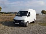 Mercedes-Benz Sprinter 2001 годаүшін5 900 000 тг. в Алматы