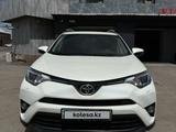 Toyota RAV4 2016 года за 9 000 000 тг. в Астана