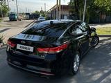 Kia Optima 2015 года за 6 350 000 тг. в Алматы – фото 2
