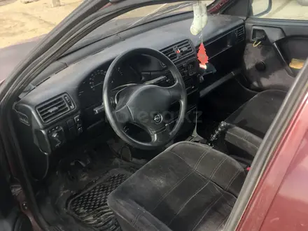 Opel Vectra 1991 года за 370 000 тг. в Семей – фото 3