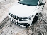 Volkswagen Tiguan 2022 года за 16 700 000 тг. в Астана – фото 3