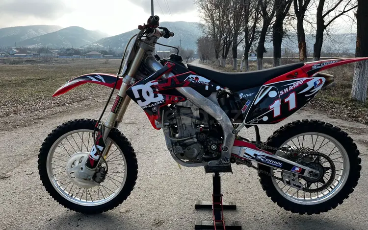 Honda  CRF 450R 2007 года за 1 800 000 тг. в Алматы