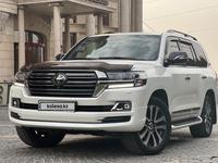 Toyota Land Cruiser 2018 годаүшін36 500 000 тг. в Алматы