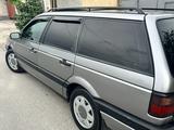Volkswagen Passat 1993 года за 2 200 000 тг. в Шымкент – фото 4