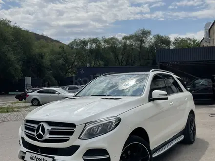 Mercedes-Benz GLE 300 2016 года за 21 500 000 тг. в Алматы