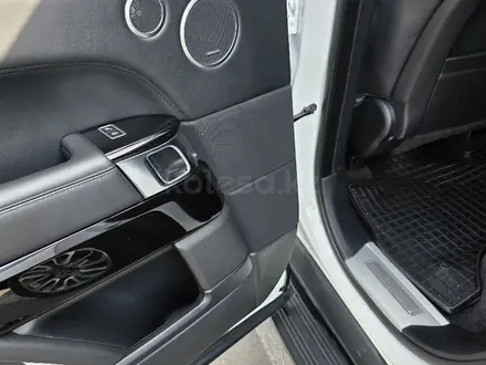 Land Rover Range Rover 2013 года за 20 000 000 тг. в Алматы – фото 8
