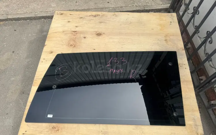 Стекло глухое на Mercedes-Benz Vito W638 за 55 000 тг. в Алматы