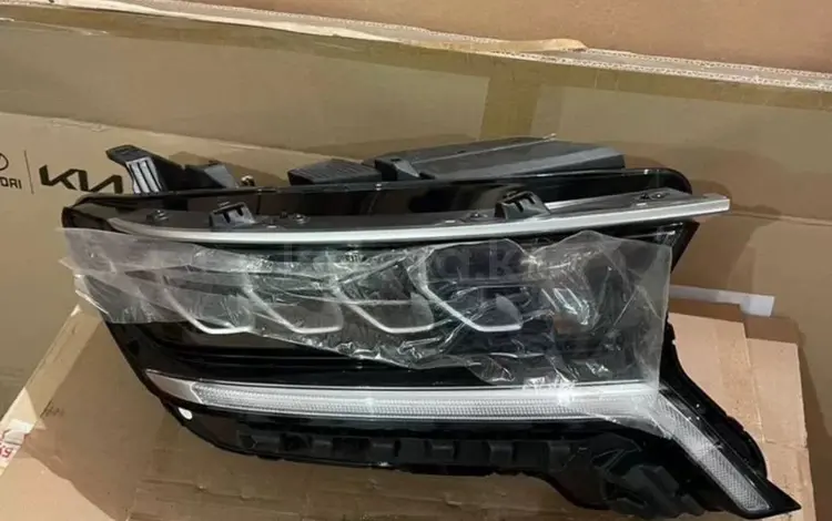 Фара правая Kia Sorento 4 поколение за 1 000 тг. в Алматы