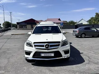 Mercedes-Benz GL 400